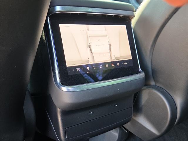 2023 Tesla Model X BASE