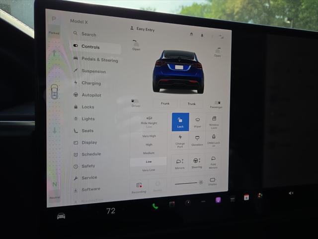 2023 Tesla Model X BASE