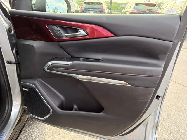 2025 Chevrolet Traverse FWD RS