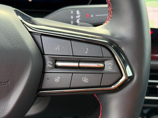2025 Chevrolet Traverse FWD RS