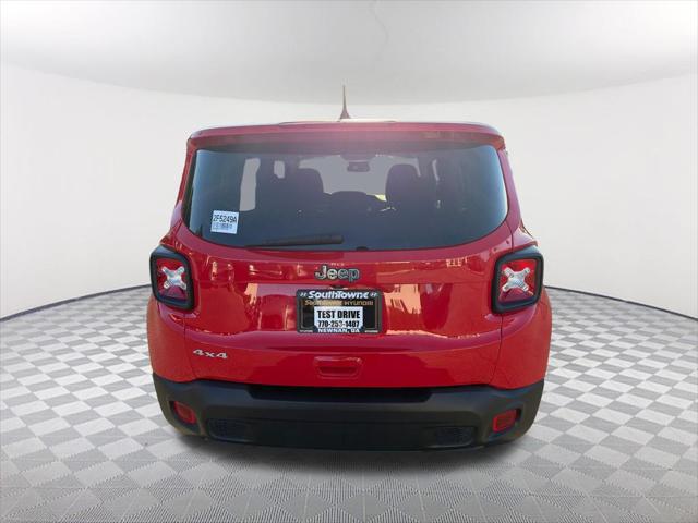 2023 Jeep Renegade Latitude 4x4