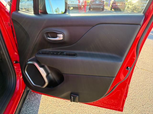 2023 Jeep Renegade Latitude 4x4