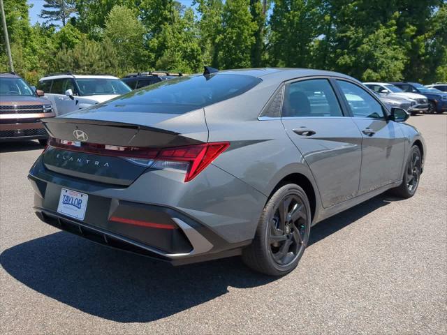 2026 Hyundai Elantra SEL Sport Premium