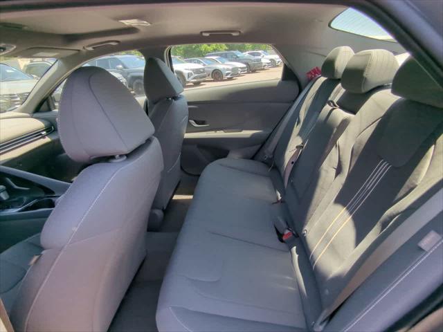 2026 Hyundai Elantra SEL Sport Premium