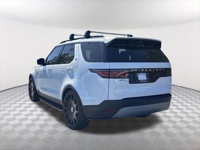 2025 Land Rover Discovery P300 S