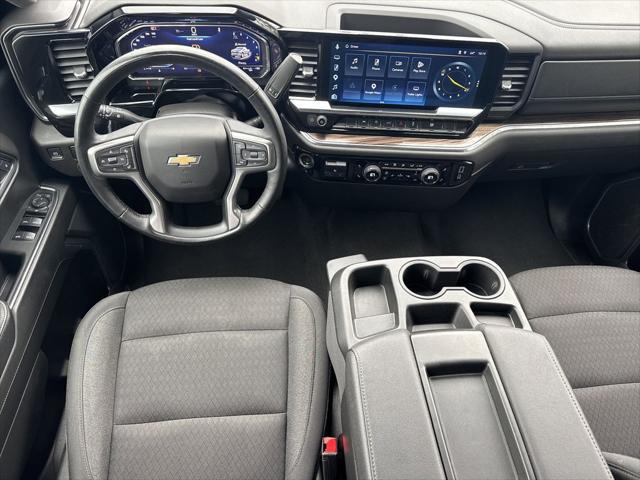 2025 Chevrolet Silverado 1500 2WD Crew Cab Short Bed LT