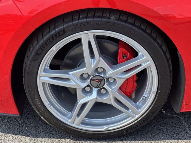 2022 Chevrolet Corvette Stingray RWD Convertible 2LT