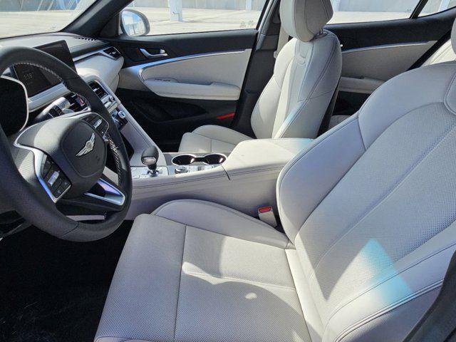 2025 Genesis G70 2.5T RWD