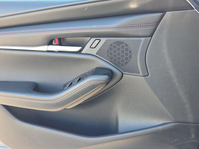 2025 Mazda Mazda3 2.5 S Carbon Edition