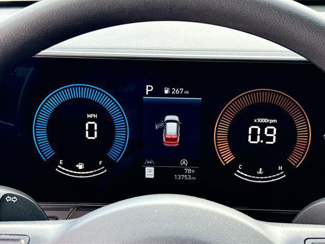 2025 Hyundai Kona SE
