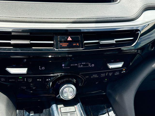 2024 Acura MDX Standard