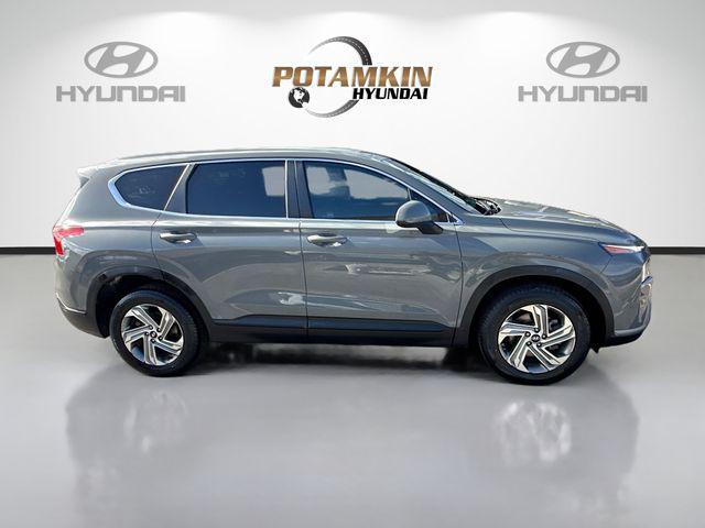 2021 Hyundai Santa Fe SE