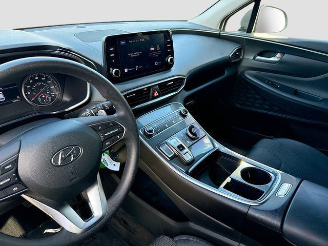 2021 Hyundai Santa Fe SE