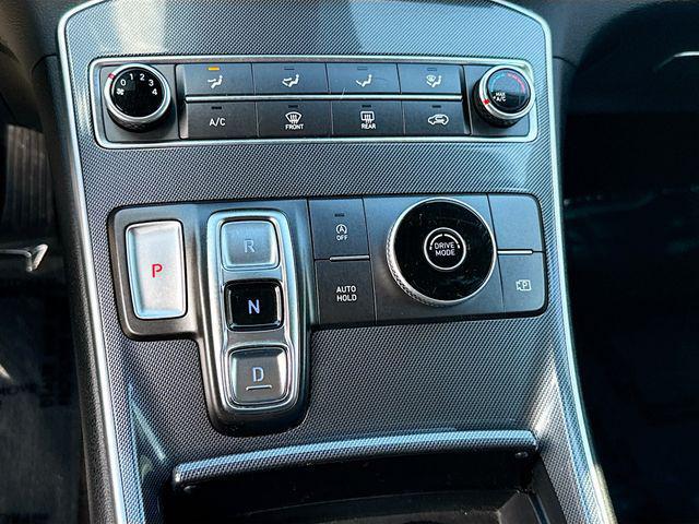 2021 Hyundai Santa Fe SE