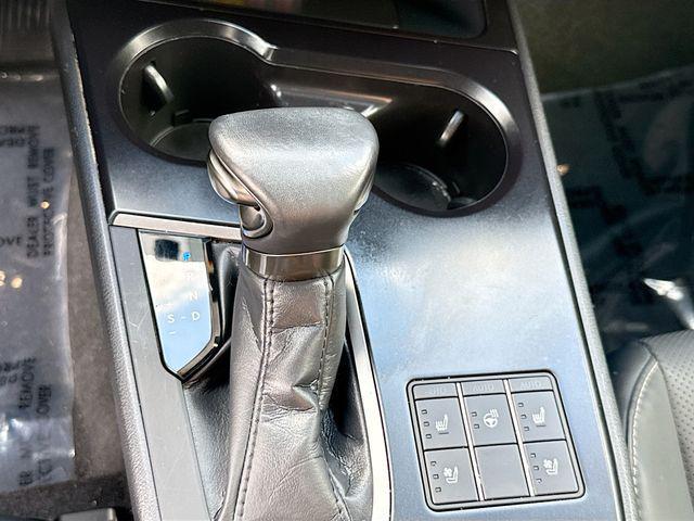 2024 Lexus UX 250h Premium