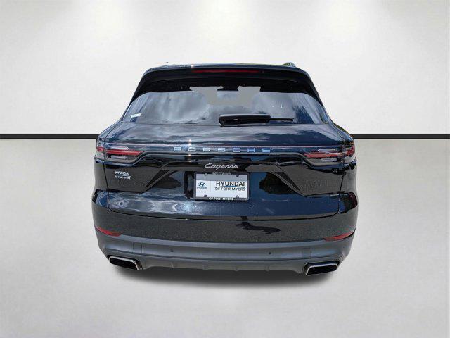 2023 Porsche Cayenne Base