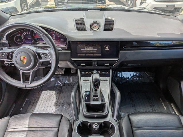 2023 Porsche Cayenne Base