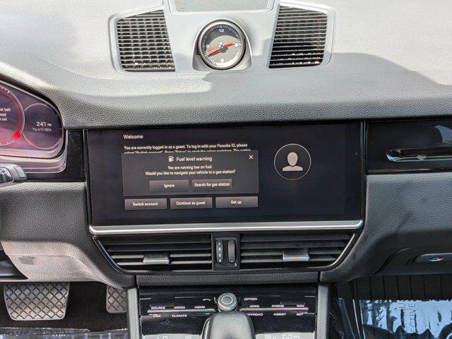 2023 Porsche Cayenne Base
