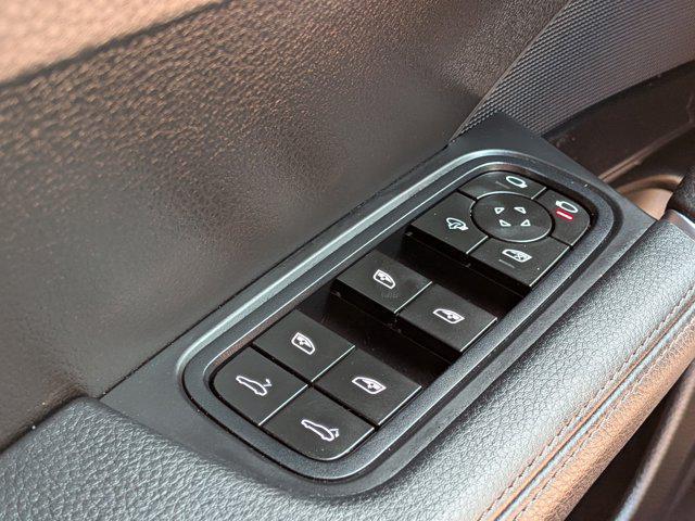 2023 Porsche Cayenne Base