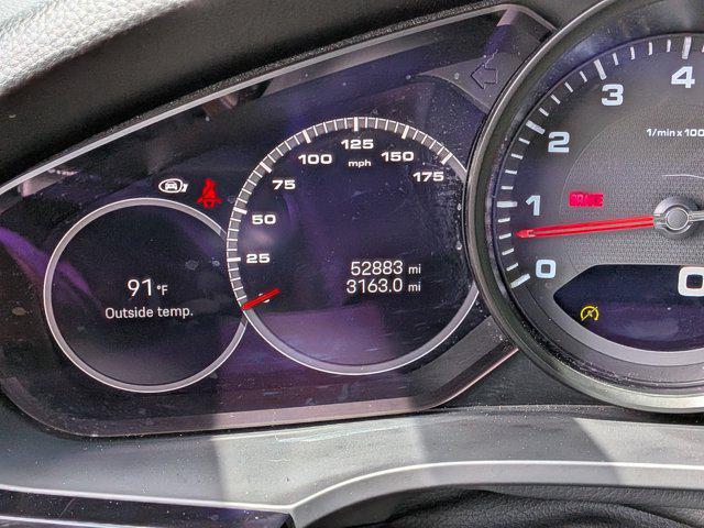 2023 Porsche Cayenne Base