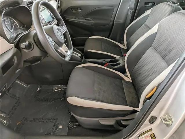 2021 Nissan Versa SV Xtronic CVT