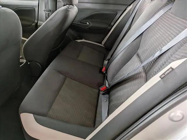 2021 Nissan Versa SV Xtronic CVT