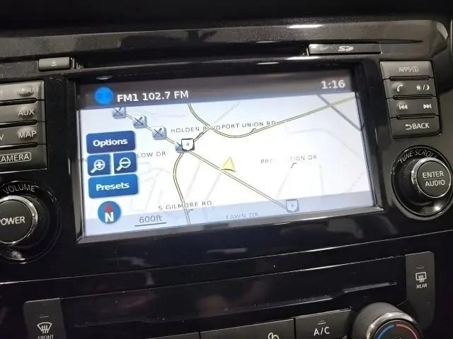 2017 Nissan Rogue SV