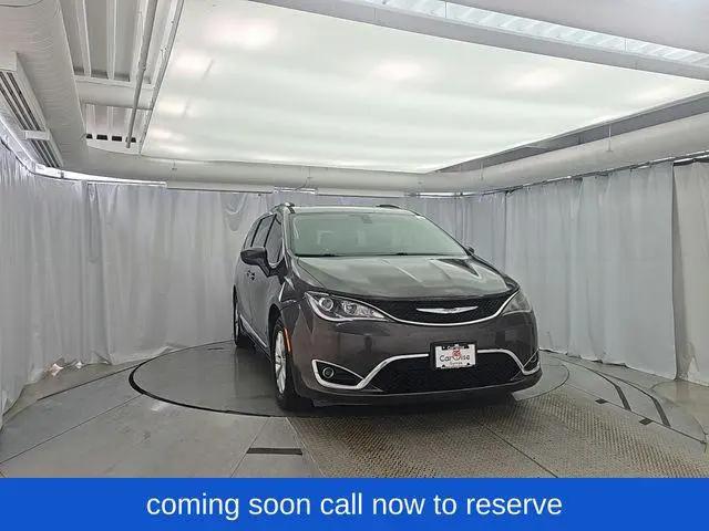 2019 Chrysler Pacifica Touring L for sale in Peoria, IL