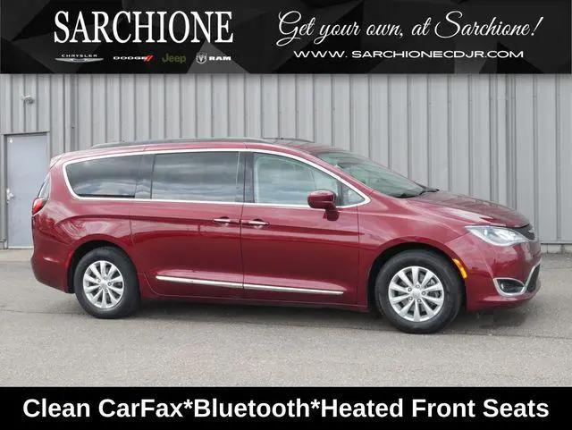 2017 Chrysler Pacifica Touring-L for sale in Dalton, OH