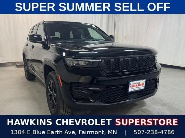 2025 Jeep Grand Cherokee Altitude 4x4 for sale in Fairmont, MN