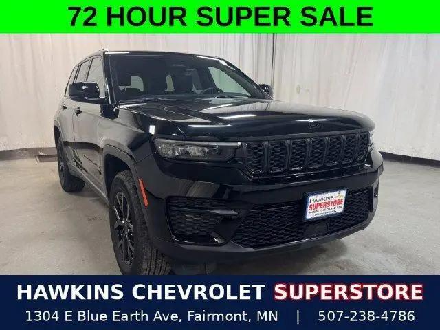 2025 Jeep Grand Cherokee Altitude 4x4 for sale in Fairmont, MN