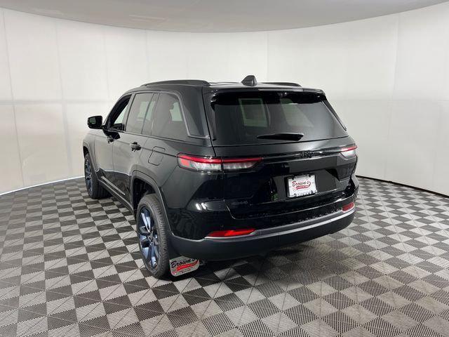 2026 Jeep Grand Cherokee GRAND CHEROKEE 85TH ANNIVERSARY EDITION 4X4 2026 Jeep Grand Cherokee GRAND CHEROKEE 85TH ANNIVERSARY EDITION 4X4