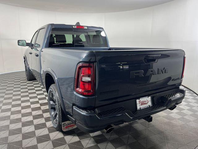 2026 RAM 1500 RAM 1500 BIG HORN CREW CAB 4X4 64 BOX