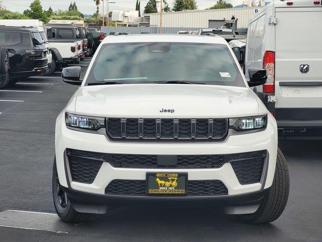 2026 Jeep Grand Cherokee GRAND CHEROKEE LAREDO ALTITUDE 4X4 2026 Jeep Grand Cherokee GRAND CHEROKEE LAREDO ALTITUDE 4X4