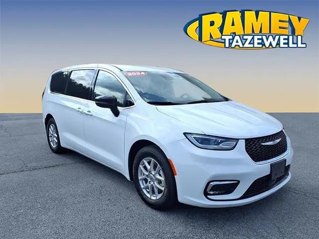 2024 Chrysler Pacifica Touring L for sale in Tazewell, VA