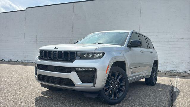 2026 Jeep Grand Cherokee GRAND CHEROKEE LIMITED RESERVE 4X4