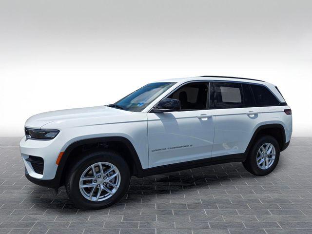 2026 Jeep Grand Cherokee GRAND CHEROKEE LAREDO 4X4 2026 Jeep Grand Cherokee GRAND CHEROKEE LAREDO 4X4