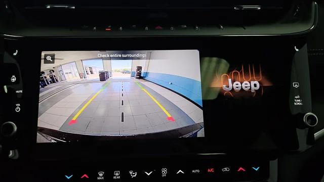 2026 Jeep Grand Cherokee Altitude 4x4