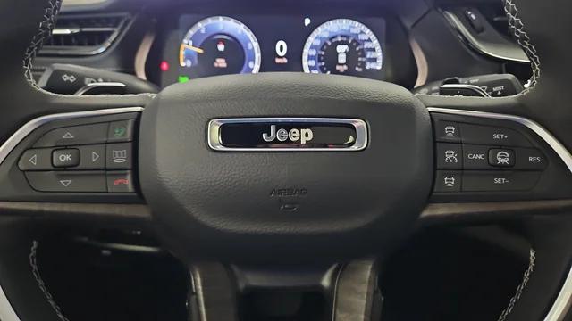 2026 Jeep Grand Cherokee Altitude 4x4