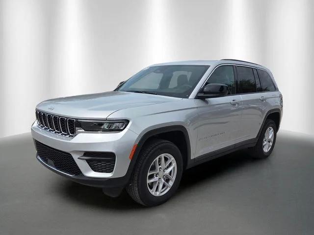 2026 Jeep Grand Cherokee GRAND CHEROKEE LAREDO 4X2