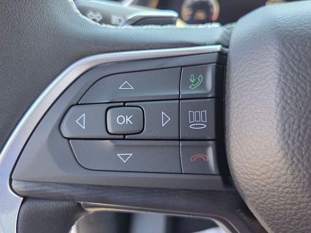 2026 Jeep Grand Cherokee Laredo 4x2