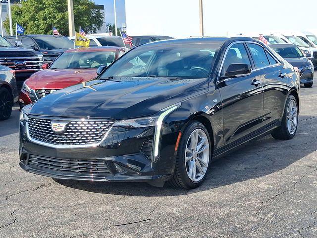 2022 Cadillac CT4 Luxury