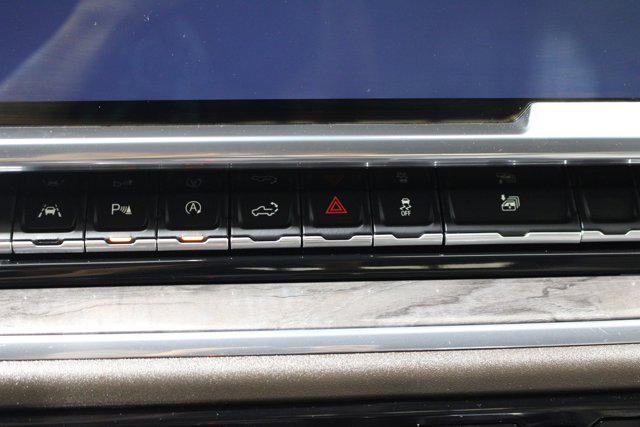 2024 Chevrolet Silverado 1500 4WD Crew Cab Short Bed LTZ