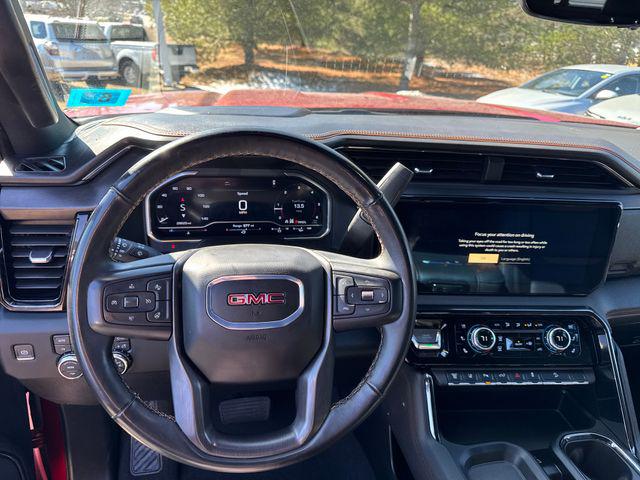 2024 GMC Sierra 2500HD 4WD Crew Cab Standard Bed AT4
