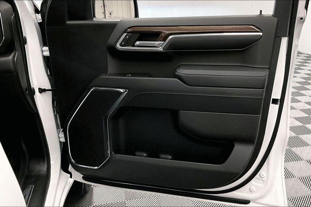 2023 Chevrolet Silverado 1500 4WD Crew Cab Standard Bed LT
