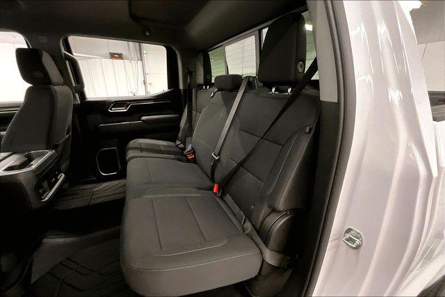 2023 Chevrolet Silverado 1500 4WD Crew Cab Standard Bed LT
