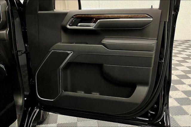 2025 GMC Sierra 1500 4WD Crew Cab Standard Box SLE