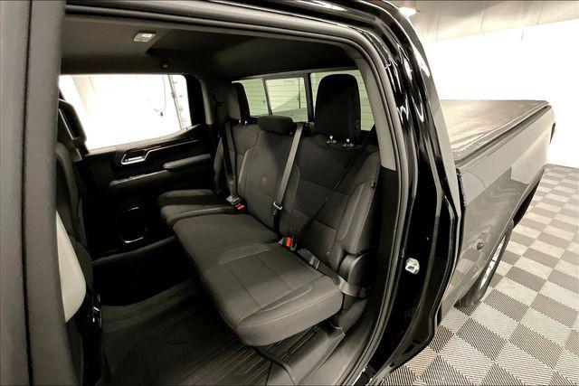 2025 GMC Sierra 1500 4WD Crew Cab Standard Box SLE