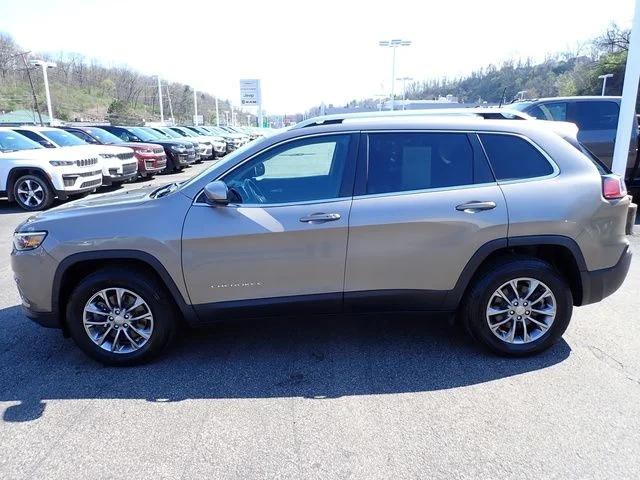 2019 Jeep Cherokee Latitude Plus 4x4 2019 Jeep Cherokee Latitude Plus 4x4