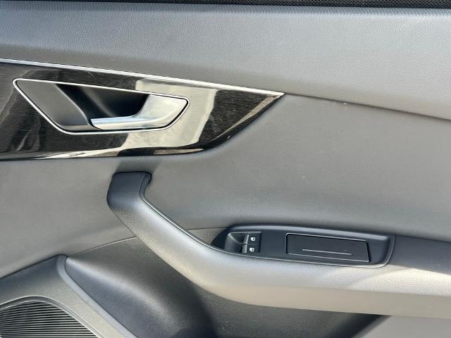 2021 Audi Q8 Prestige 55 TFSI quattro Tiptronic